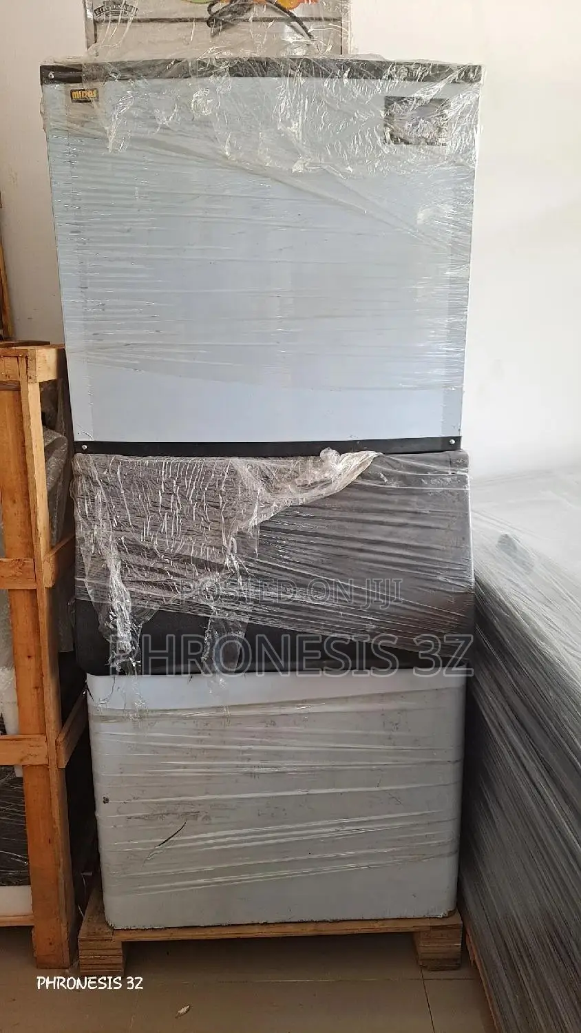 250KG Ice Maker