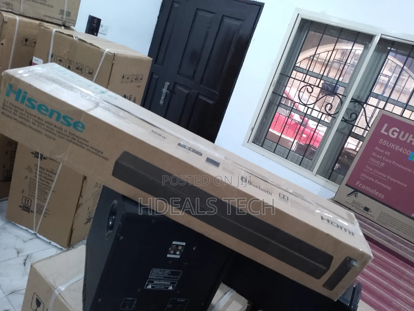Built-in Subwoofer 2.1ch 80watts Hisense Sound Bar
