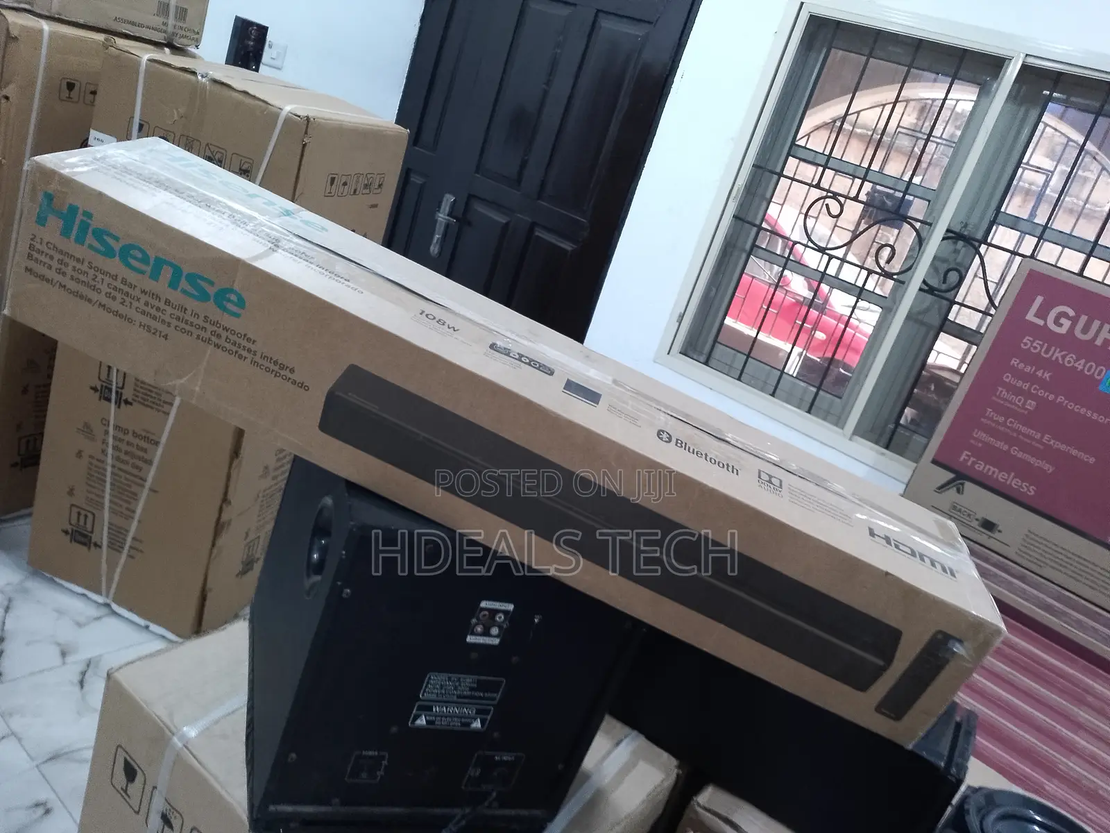 HISENSE 2.1 CHANNEL SOUND BAR - Wall Mountable