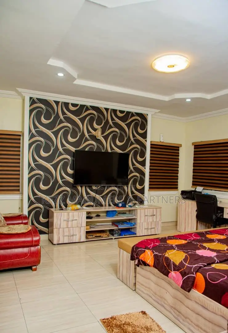6bdrm Duplex in Rukpokwu , Port for sale