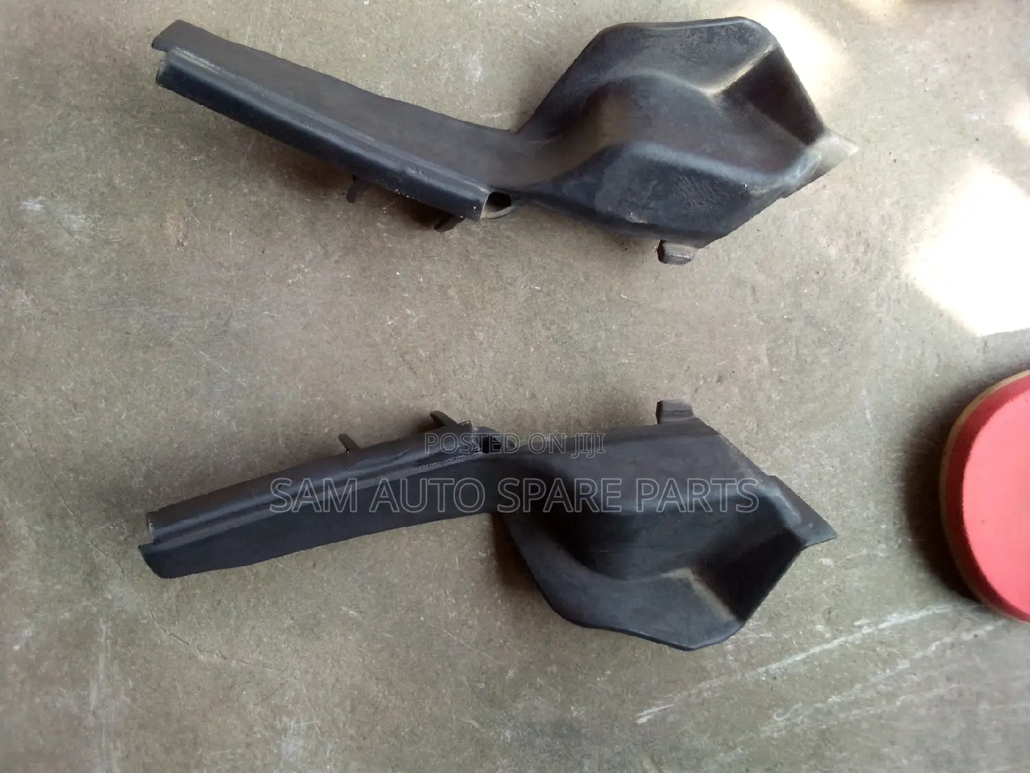 Toyota Venza Windscreen Rubber 2015 Model the Two Side