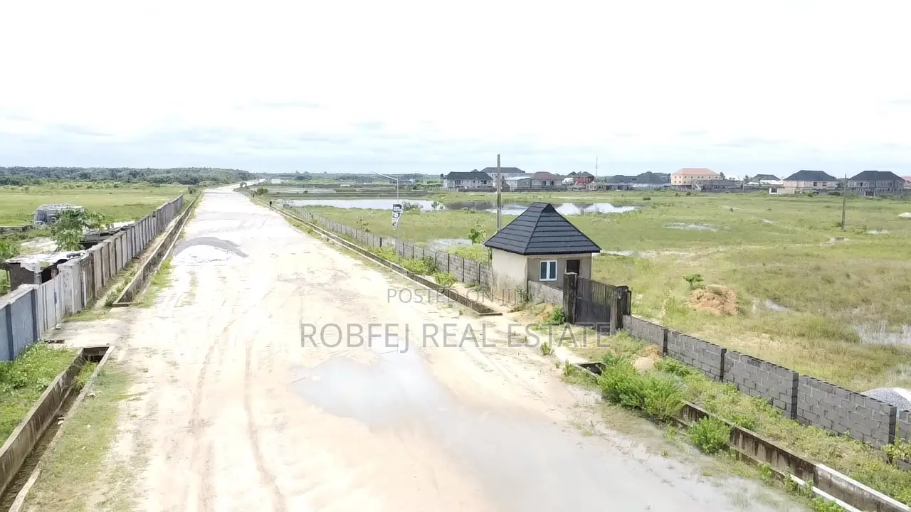 Super Commercial Plots
