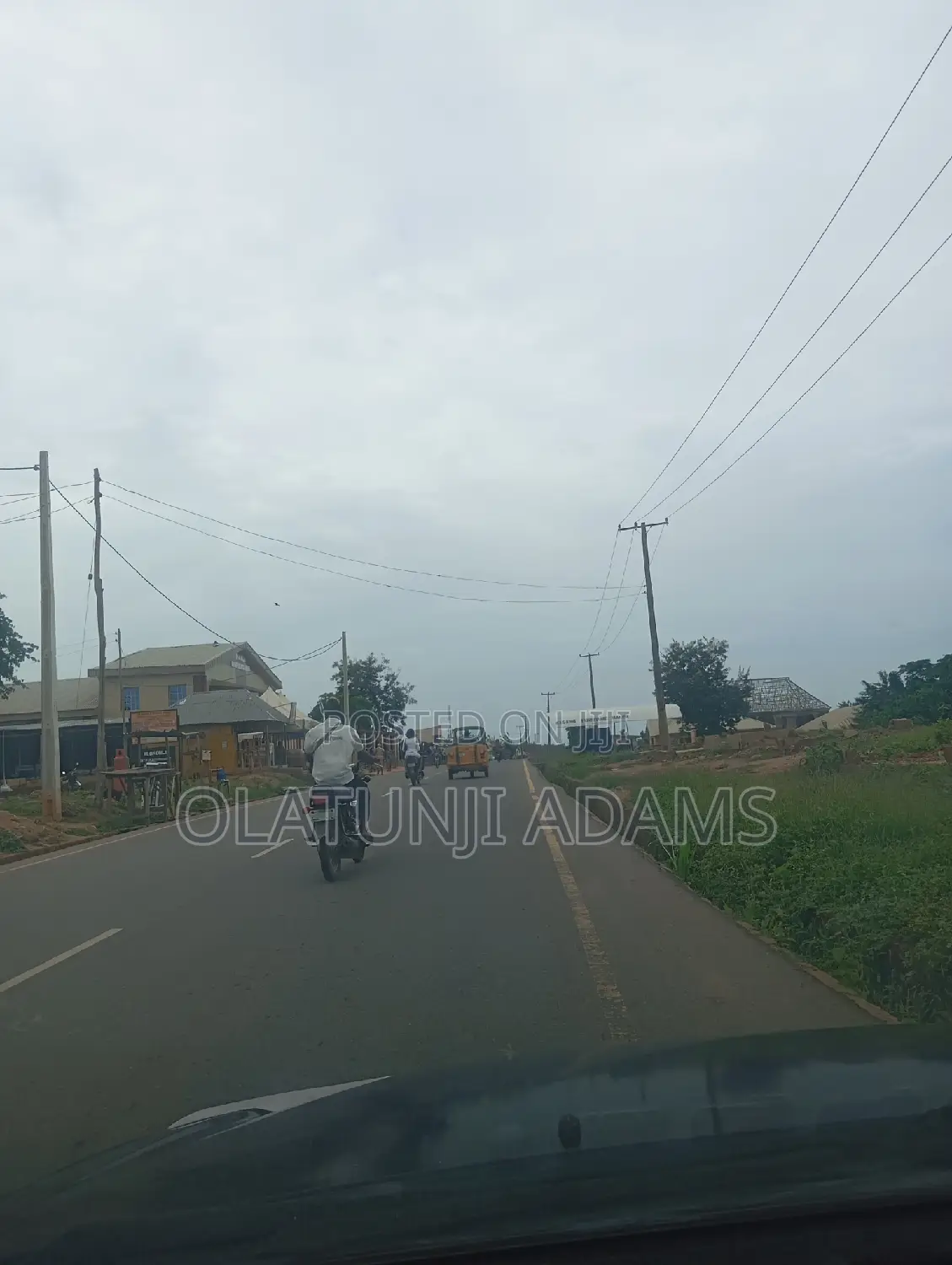 20acres of Land Direct Opposite Osogbo) Iwo Road