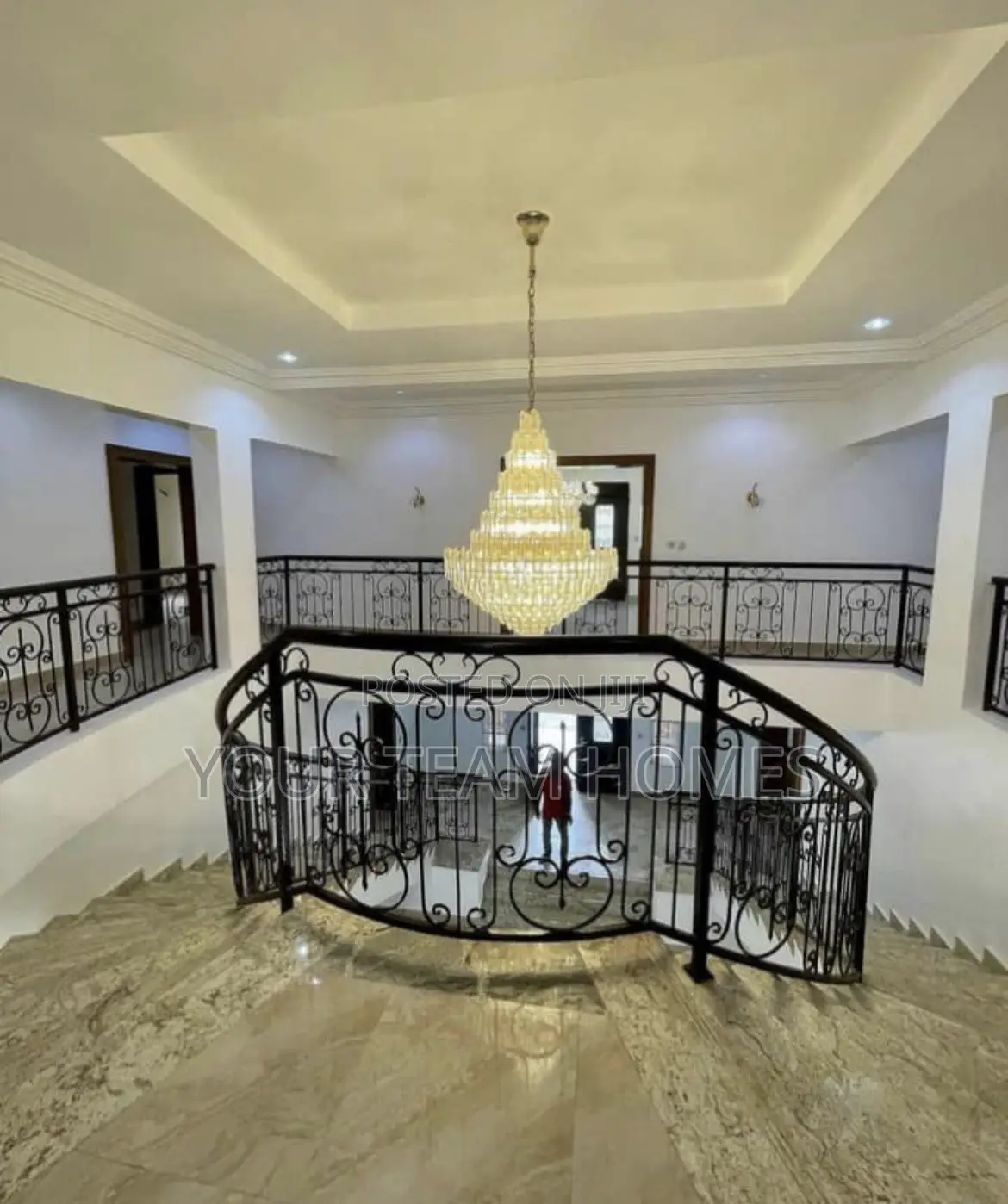 7bdrm Mansion in Maitama for sale