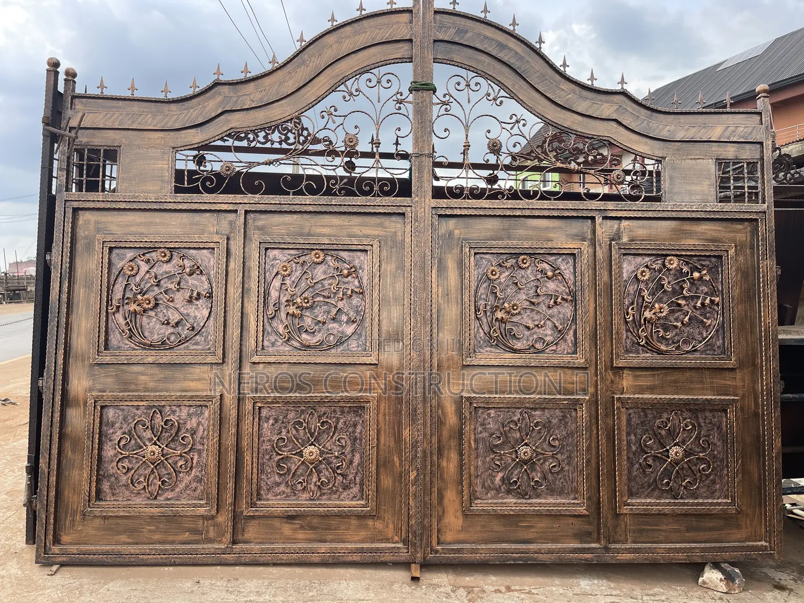 Curly Rosette Wrought Iron Gate