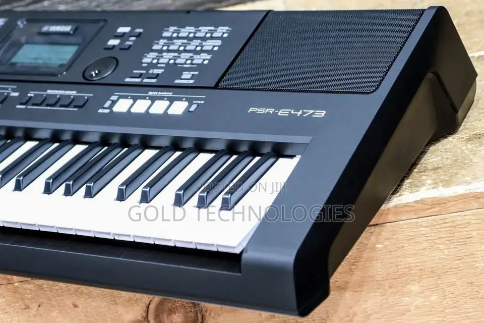 Yamaha Music Keyboard PSR E473