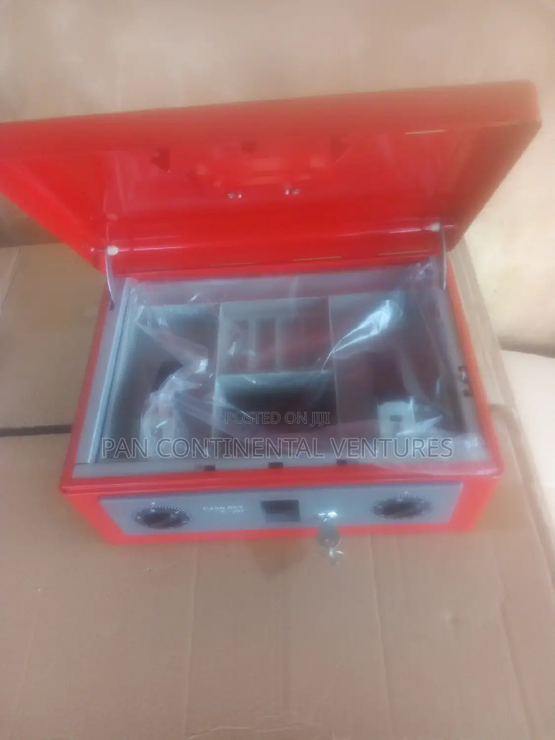 Brand New Cashbox With Key And Combination