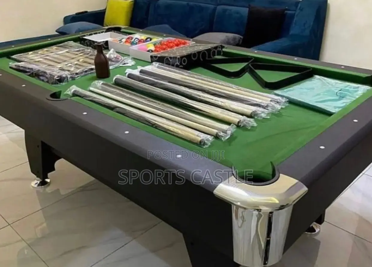 Executive Deluxe Snooker Board With Multiple Accessories