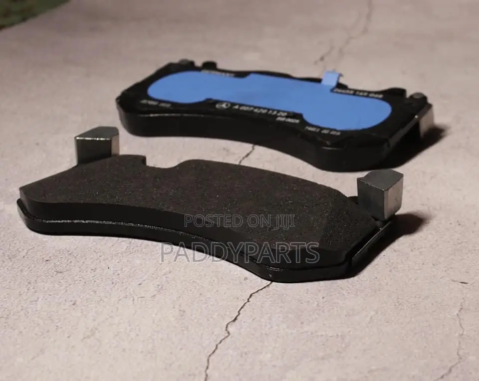 Mercedes Benz G-Wagon Brake Pad