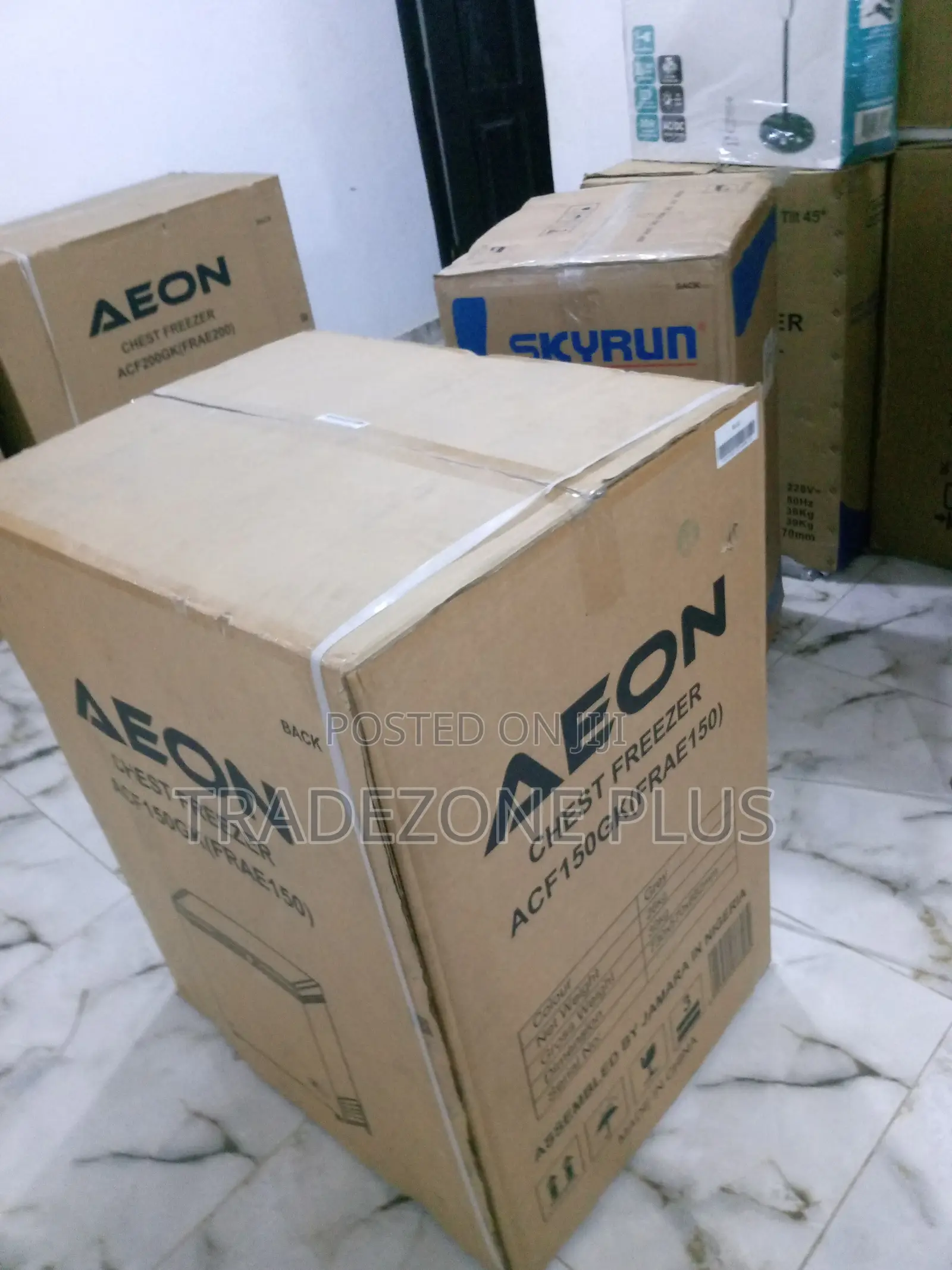 Chest Freezer Aeon 150ltr
