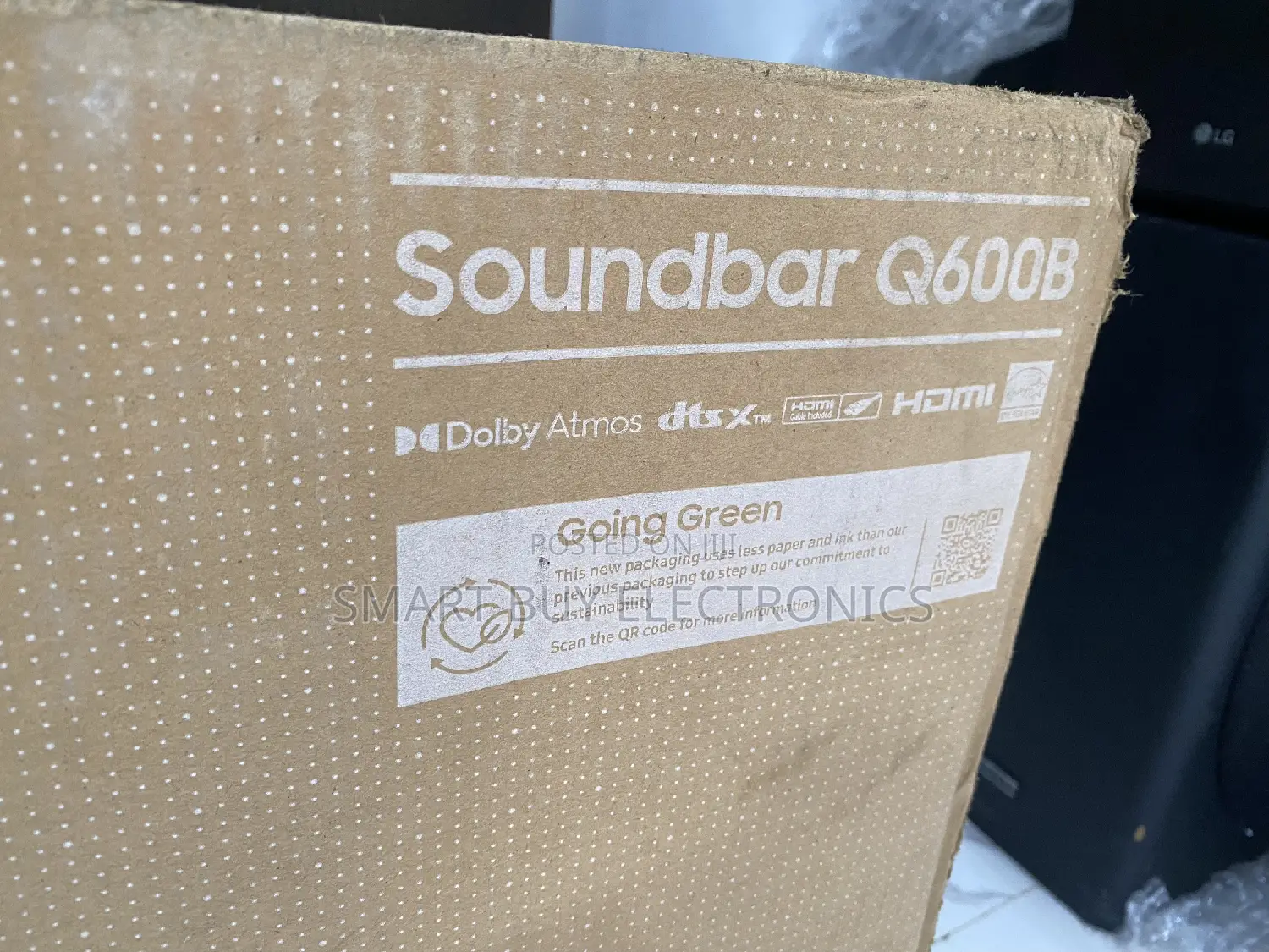 Samsung Q-Series Soundbar HW-Q600B 3.1.2ch. With Q-Symphony