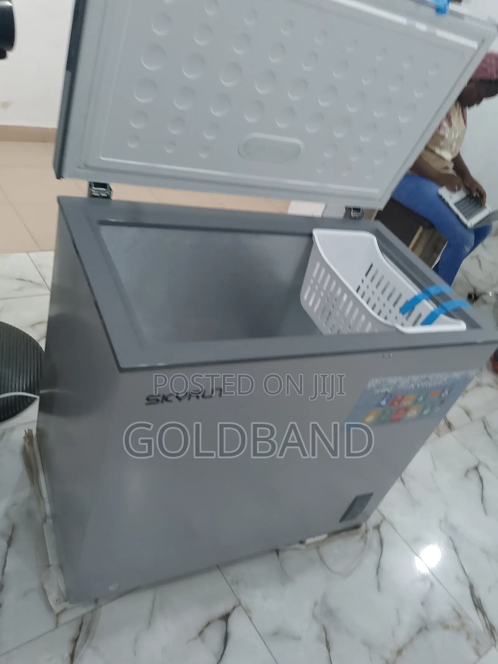 Quality Skyrun 200 Litres Chest Freezer