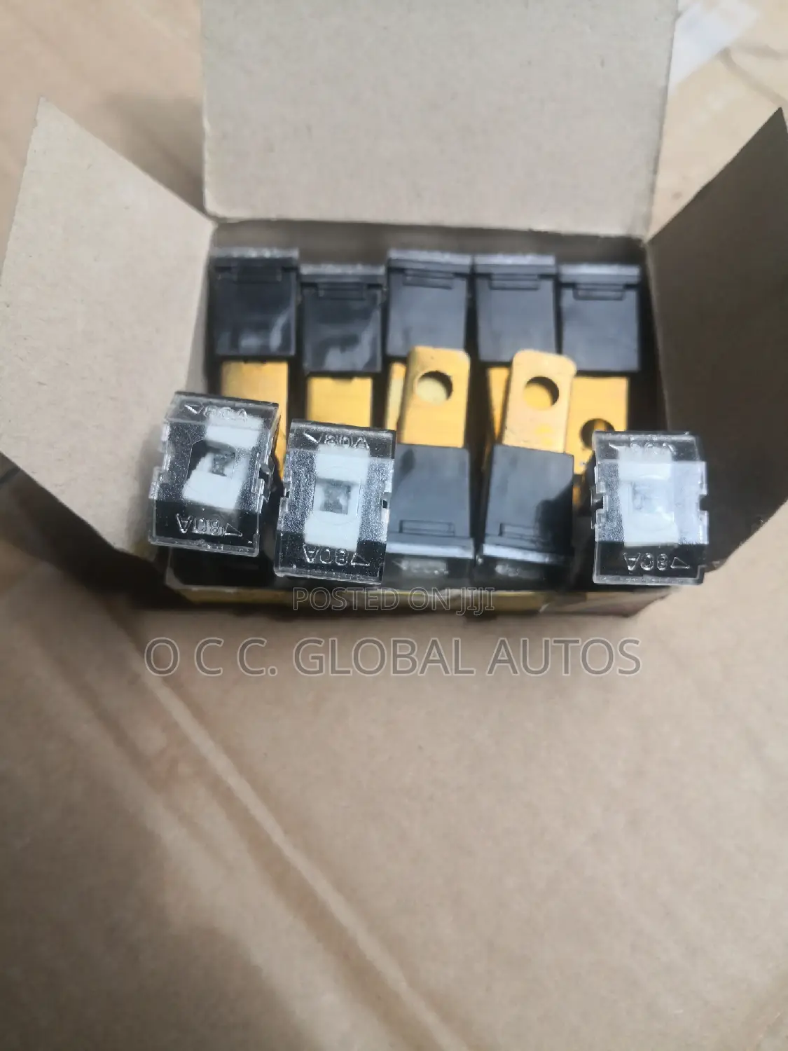 Fuse for Truck All Ah Is Inside