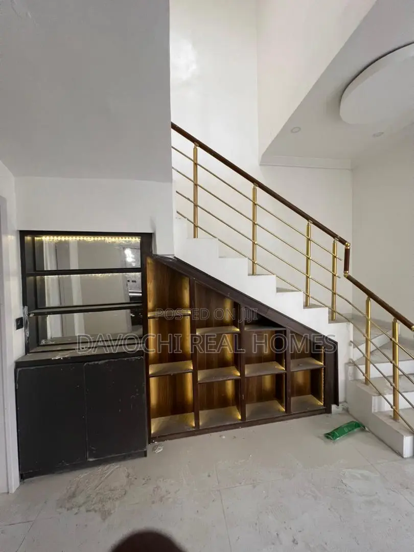 4bdrm Duplex in Chevron Drive, Lekki for rent