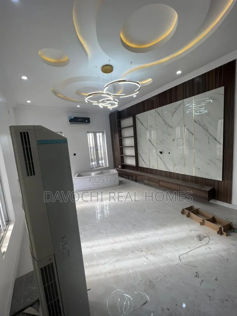 4bdrm Duplex in Chevron Drive, Lekki for rent