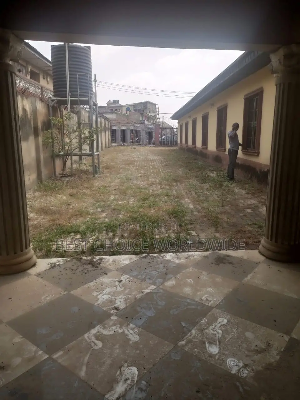 1000sqm Space for Restaurant at Dugbe