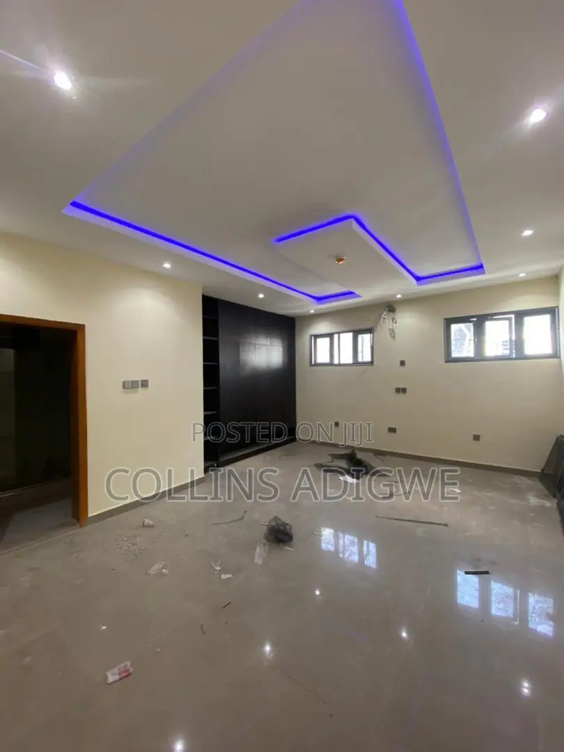 5bdrm Duplex in Banana Island Ikoyi for rent