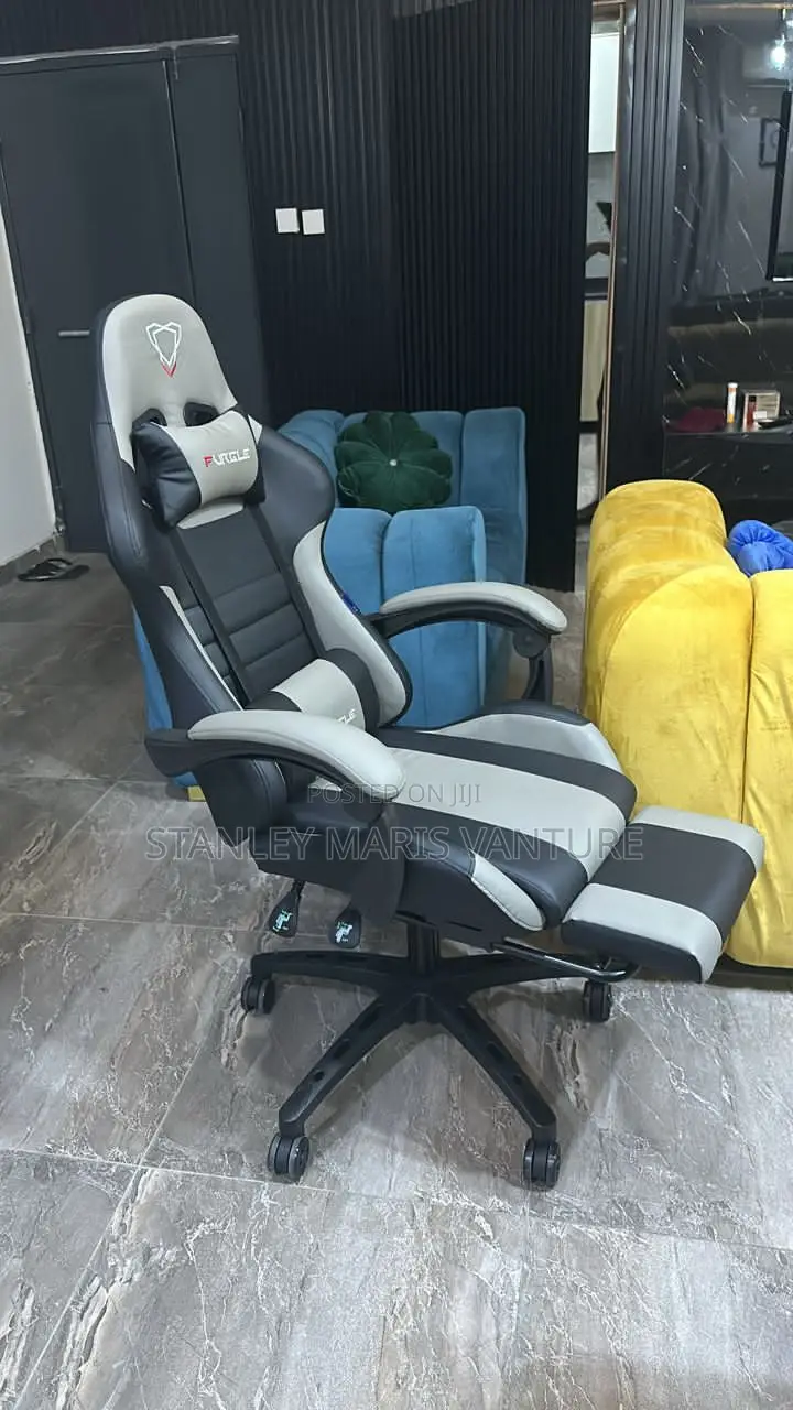 Luxurious Gaming Chair