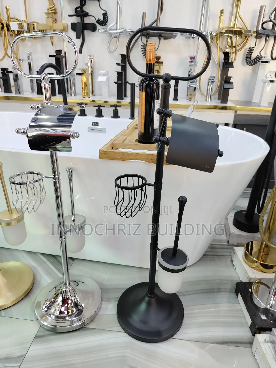 Vertical Black Tissue Holder And Toilet Brush (Round)