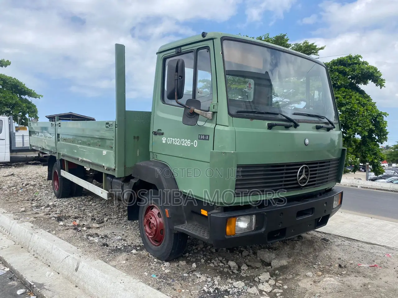 Mercedes Benz 814 German Truck