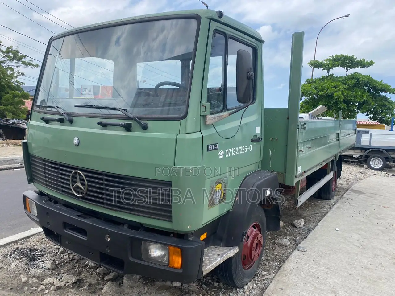 Mercedes Benz 814 German Truck