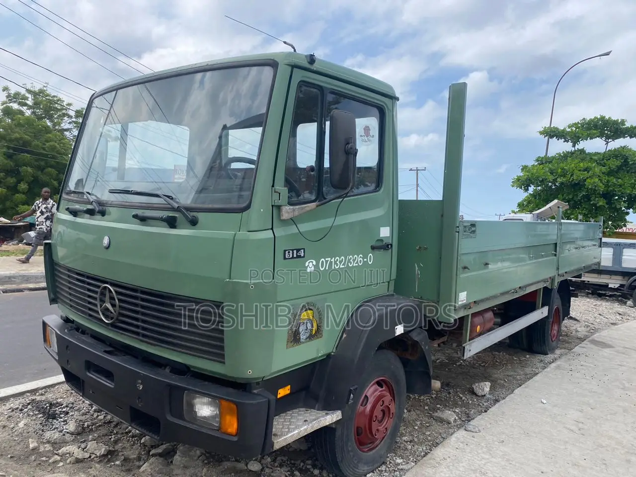 Mercedes Benz 814 German Truck