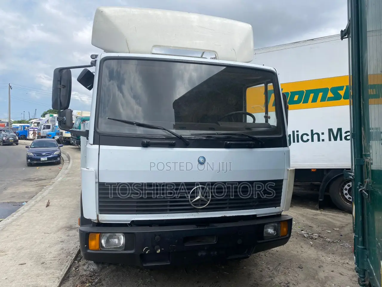 Mercedes Benz 814 German Truck