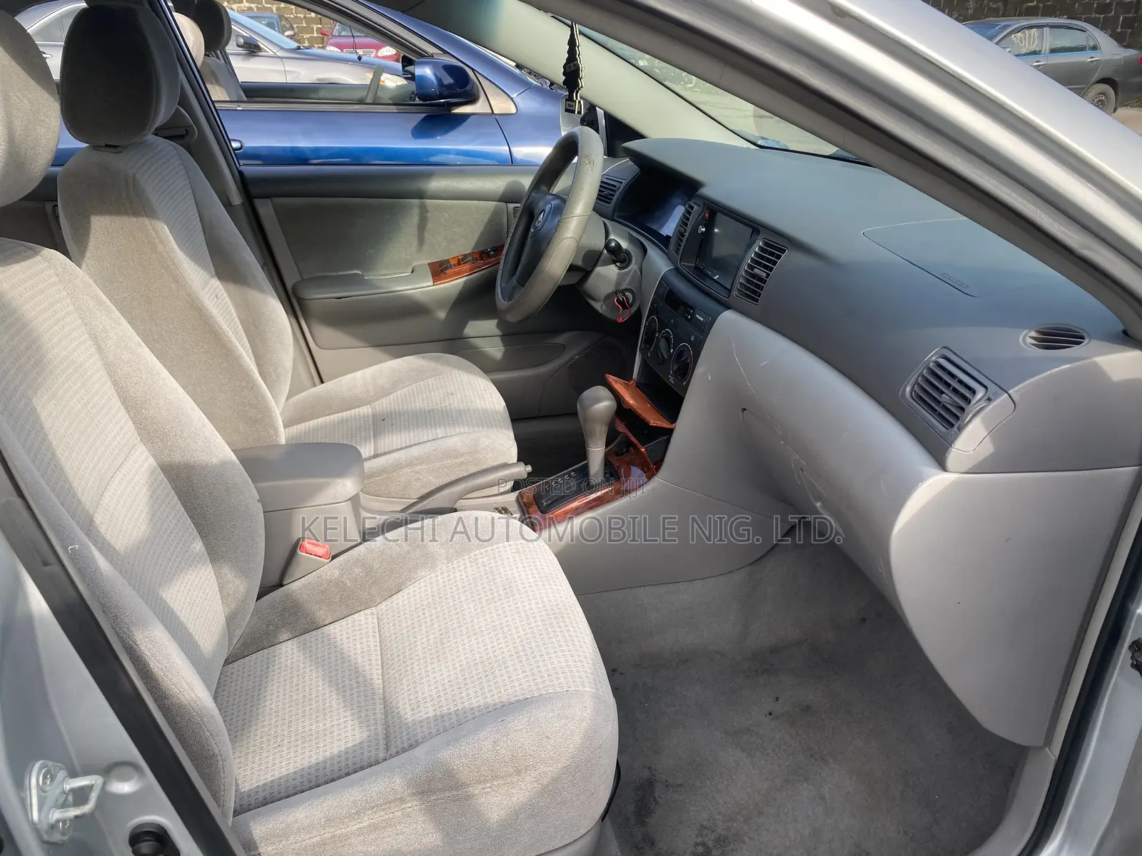 Toyota Corolla LE 2006 Silver