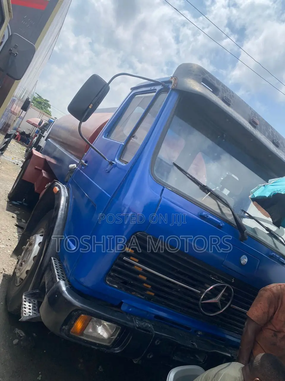 Mercedes-Benz Tanker 1619 1999 Blue