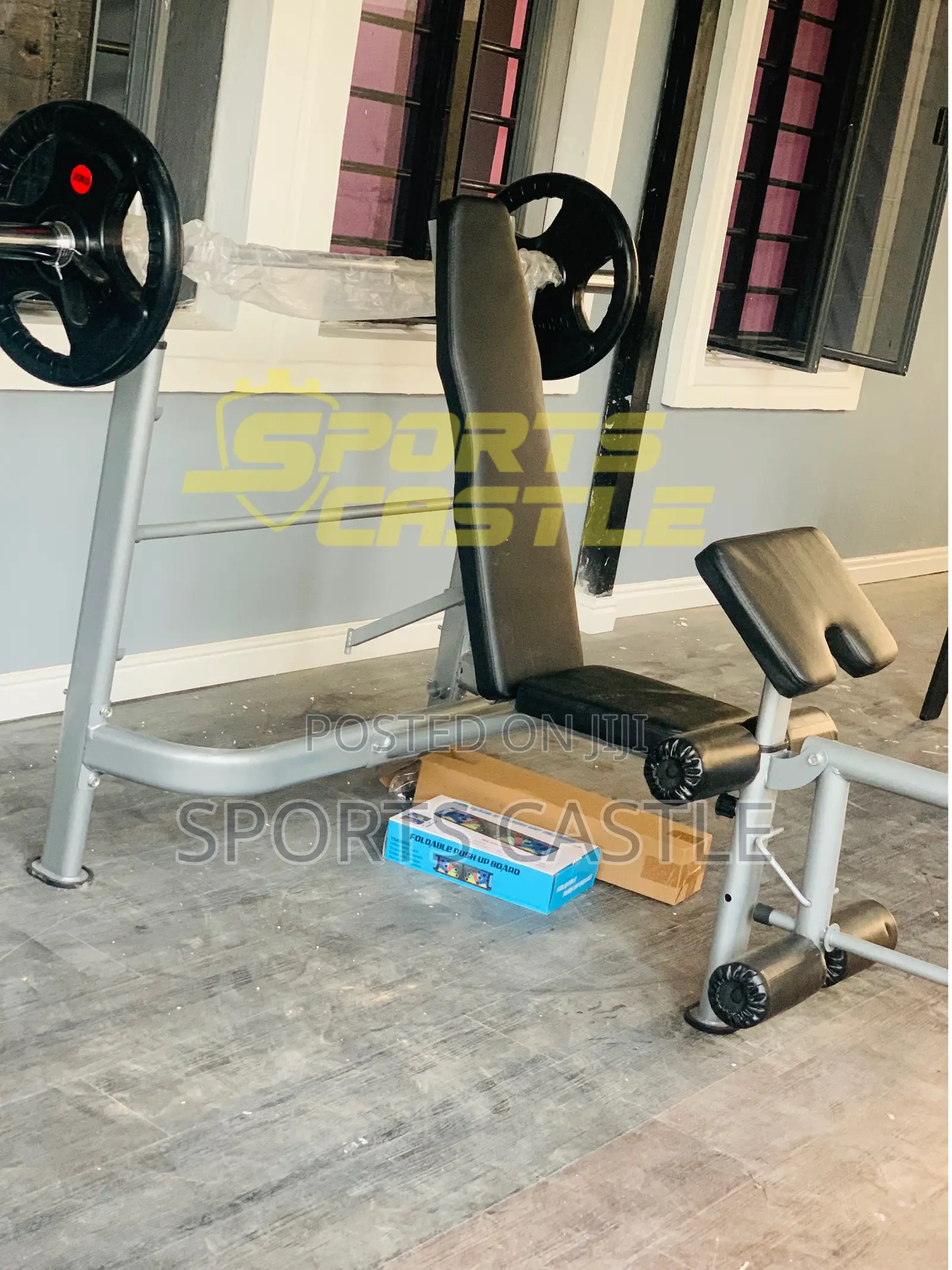 Commercial Weight Lifting Bench