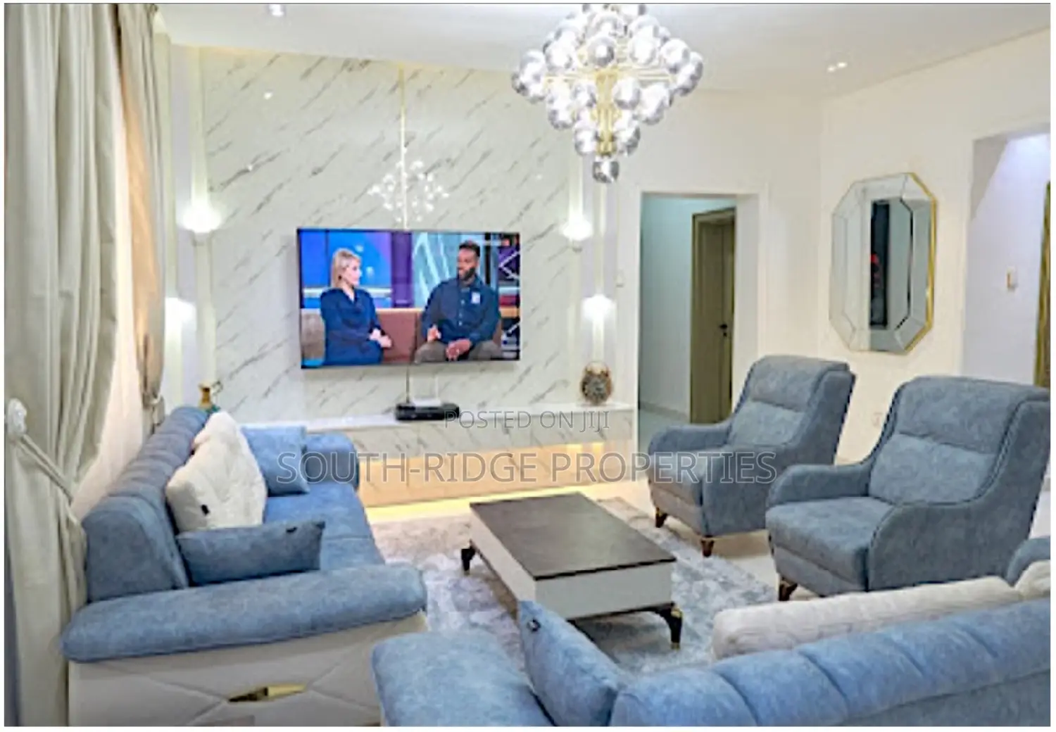 Luxurious Tastefully Furnished 3-bedroom + Gazebo