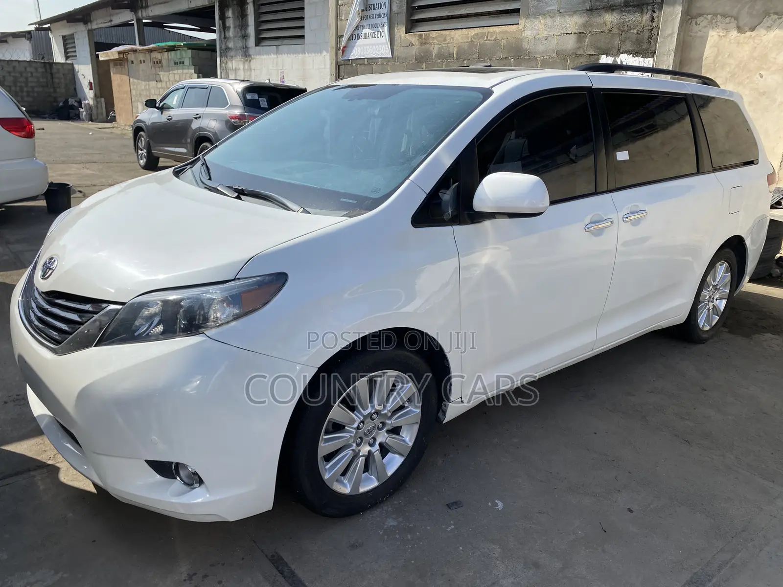 Toyota Sienna 2014 White