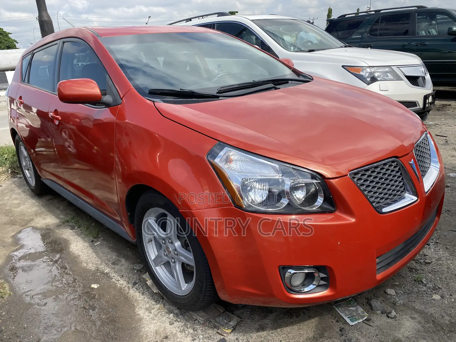 Pontiac Vibe 2.4L 2010 Orange