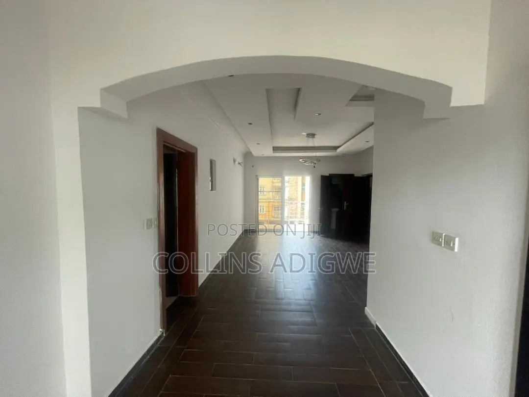 3bdrm Apartment in Oniru Vi Lagos, Victoria Island Extension for sale