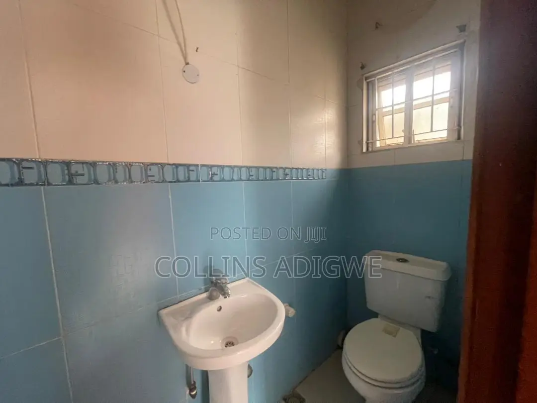 3bdrm Apartment in Oniru Vi Lagos, Victoria Island Extension for sale
