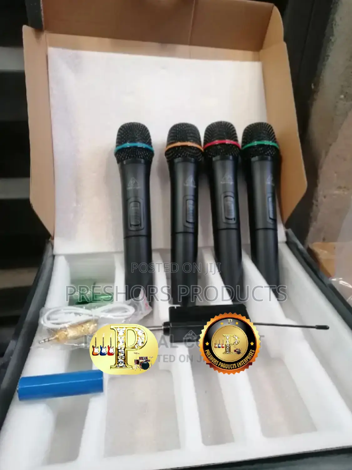 Professional Behringer 4in1 Long Engine Wireless Microphone