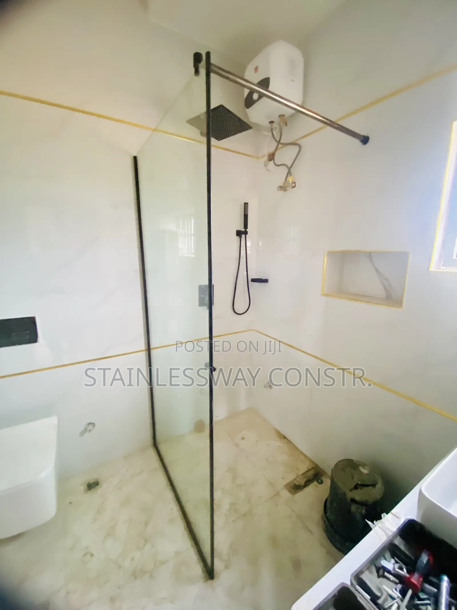 Fixed Glass Shower 