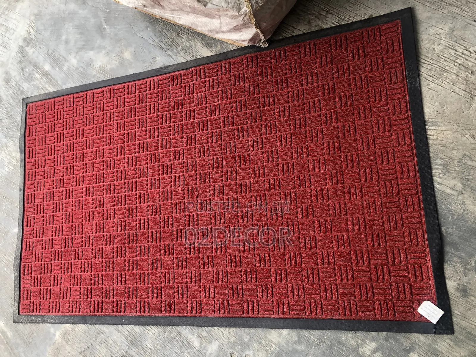 90/150 Doormat Red Color