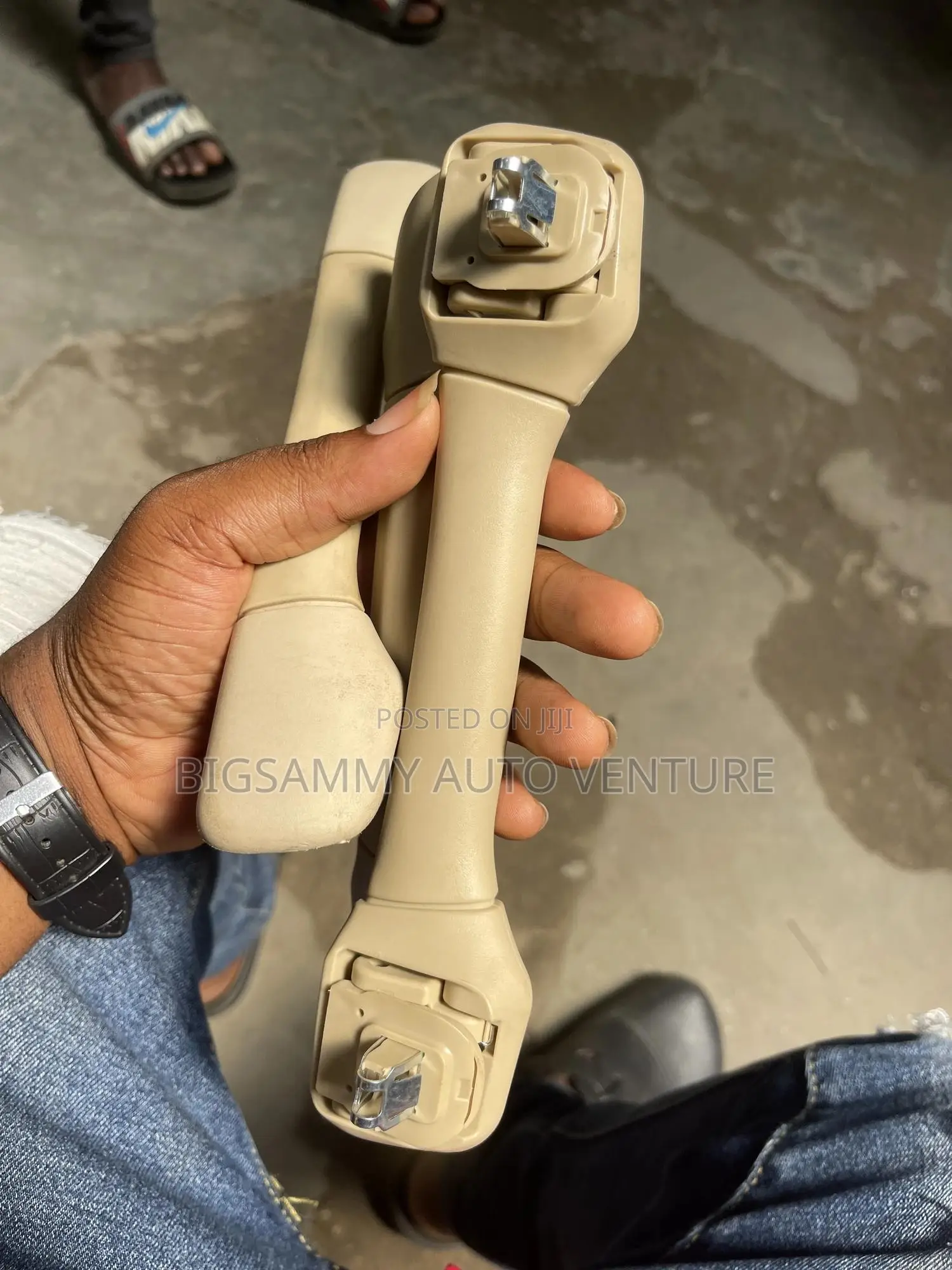 Lexus IS 250 Inner Roof Handle