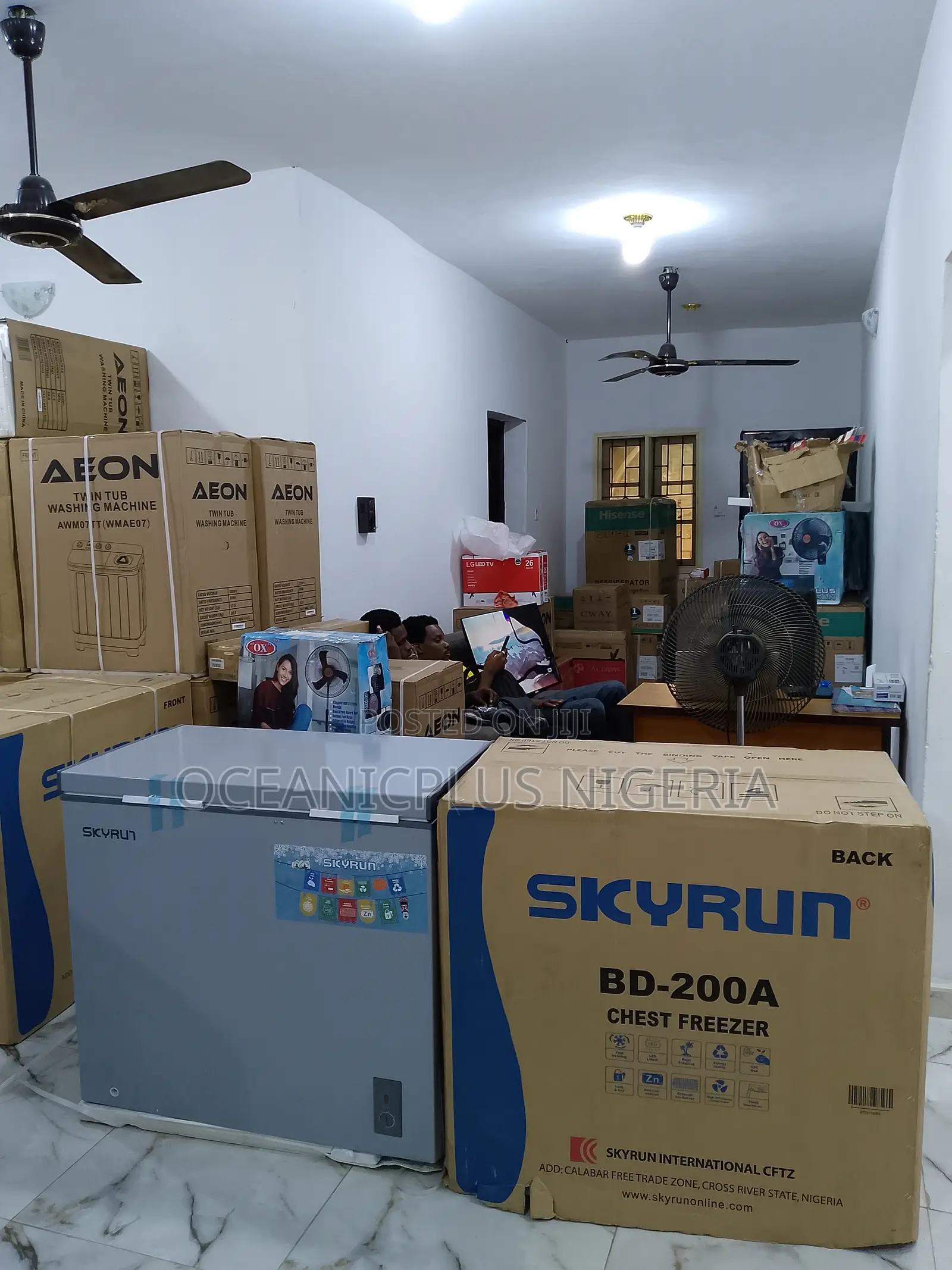 Skyrun 200 Litres Fast Freezing Chest Freezer Available In!!