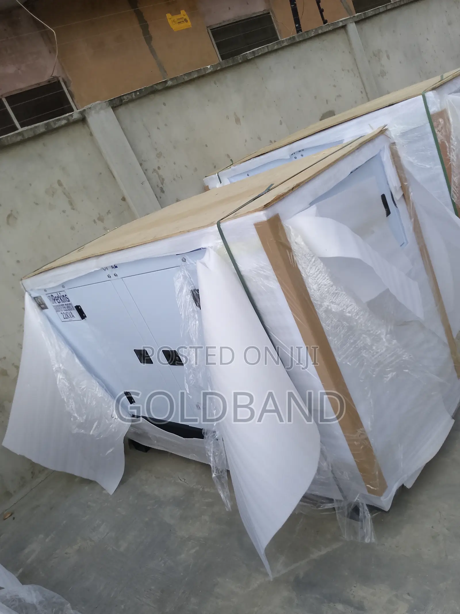 Quality Perkins 20kva Diesel Generator (Soundproof)