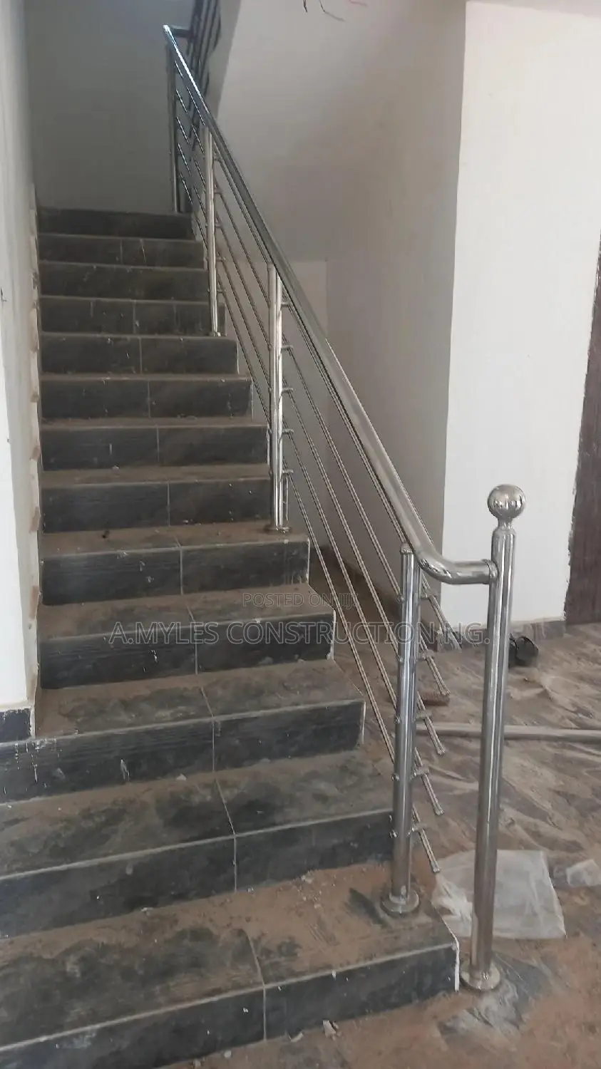 Tight Stircase Stanless Handrail