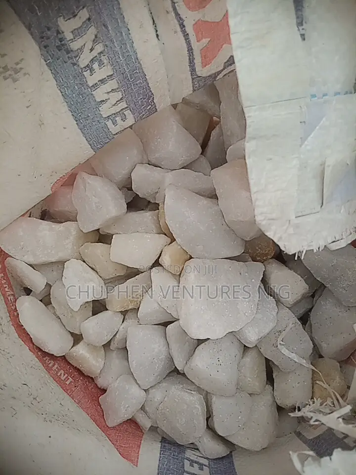 White Granite Chippings