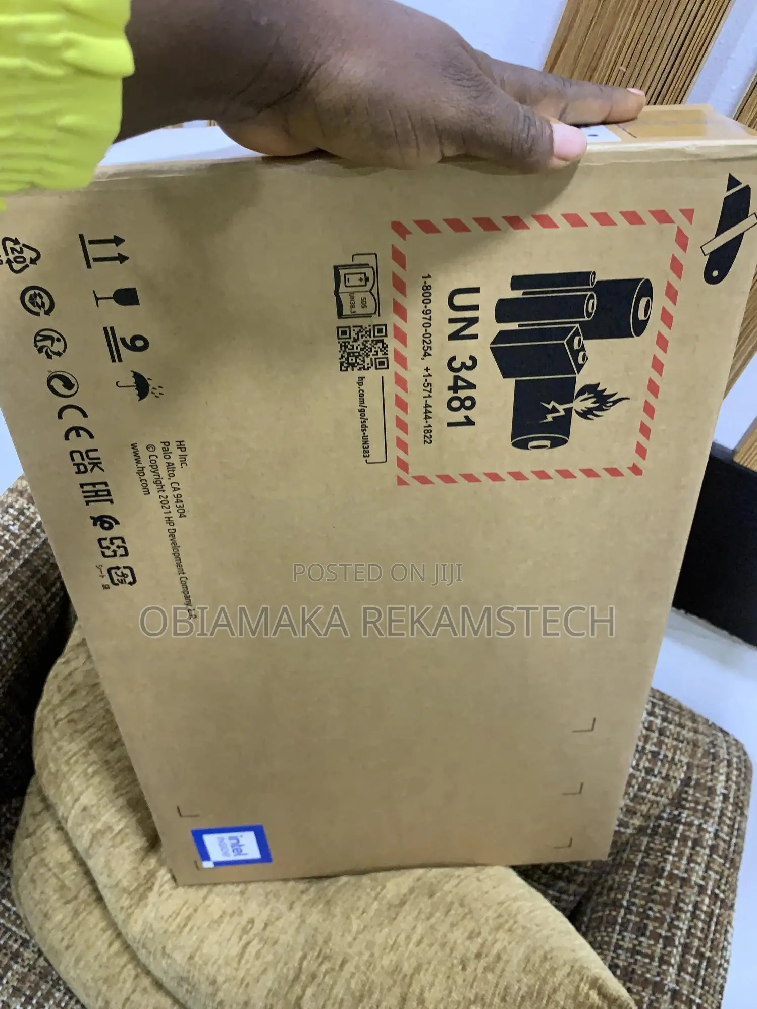 New Laptop HP 15-Da2933nia 8GB Intel Core I7 SSD 256GB