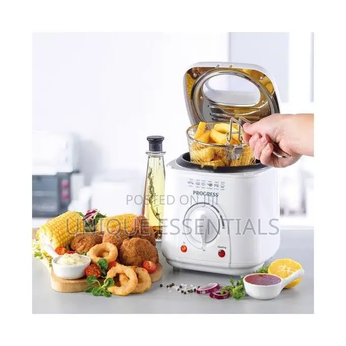 Progress Compact Deep Fat Fryer Wit Removable Cooking Basket