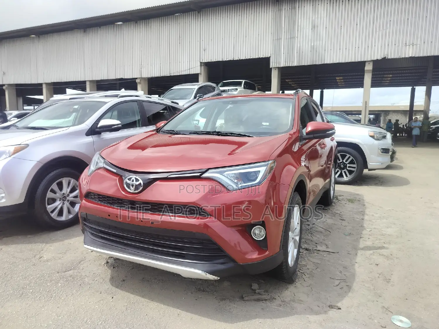 Toyota RAV4 2014 Red