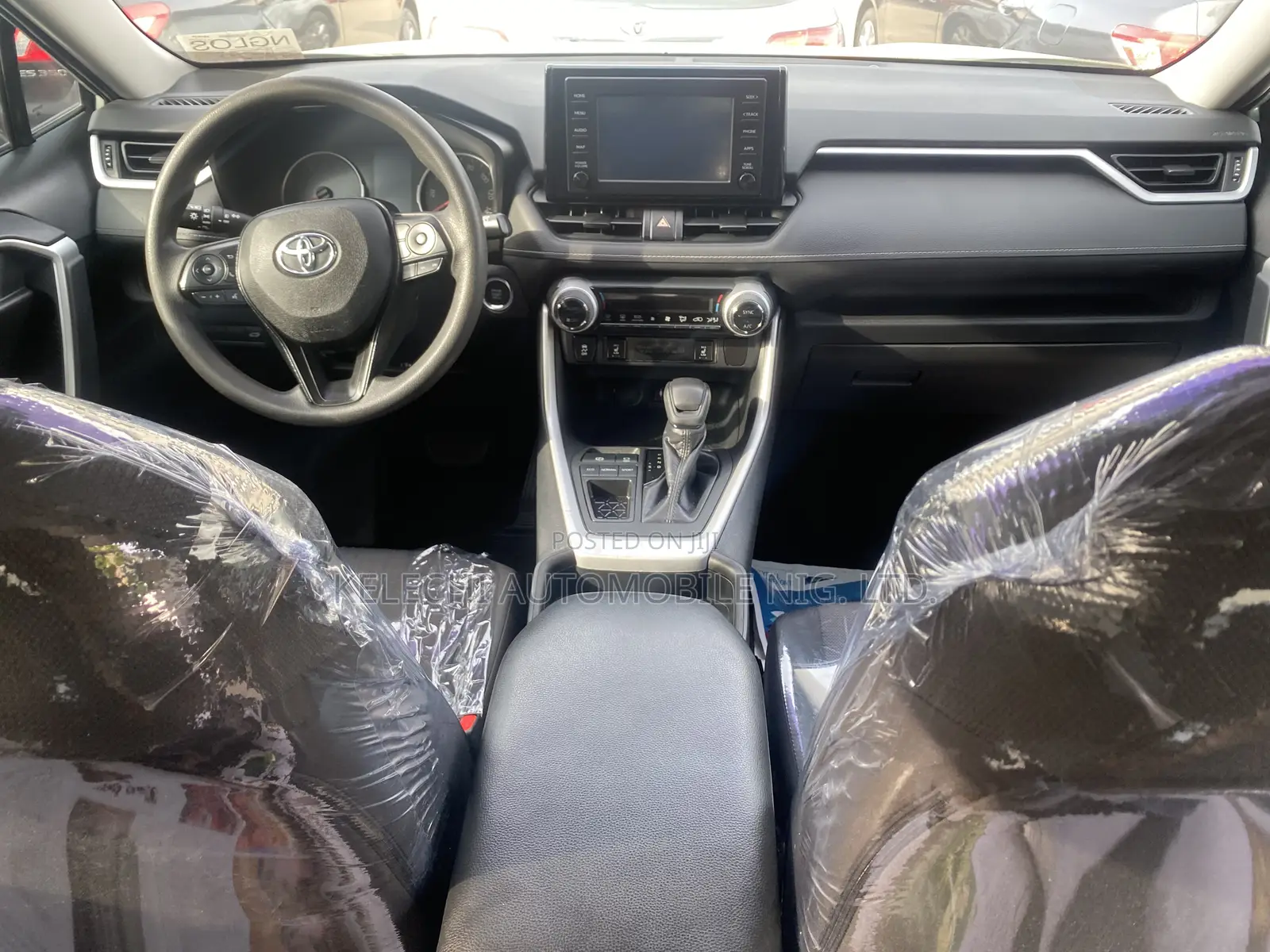 Toyota RAV4 XLE AWD 2020