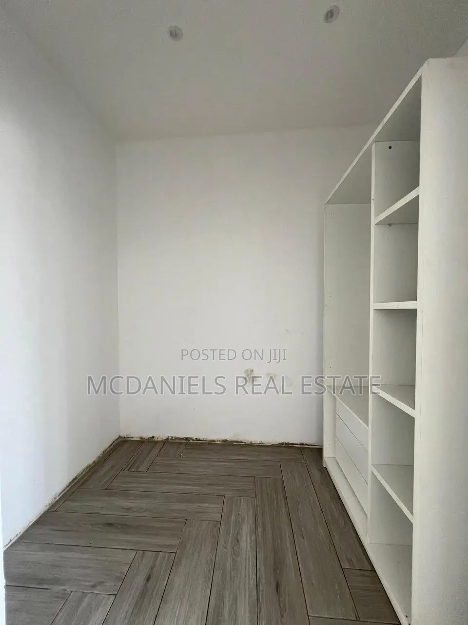 4bdrm Duplex in Victoria Island Extension for sale