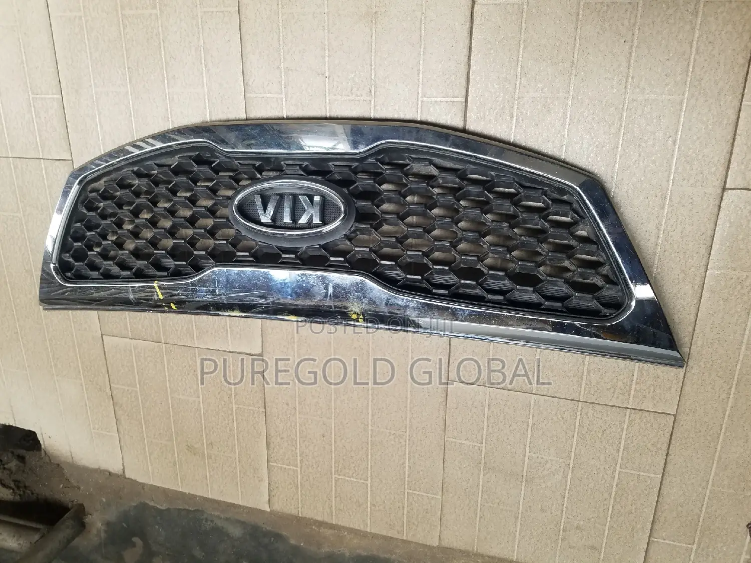 Front Grille for Kia Sorento 2012