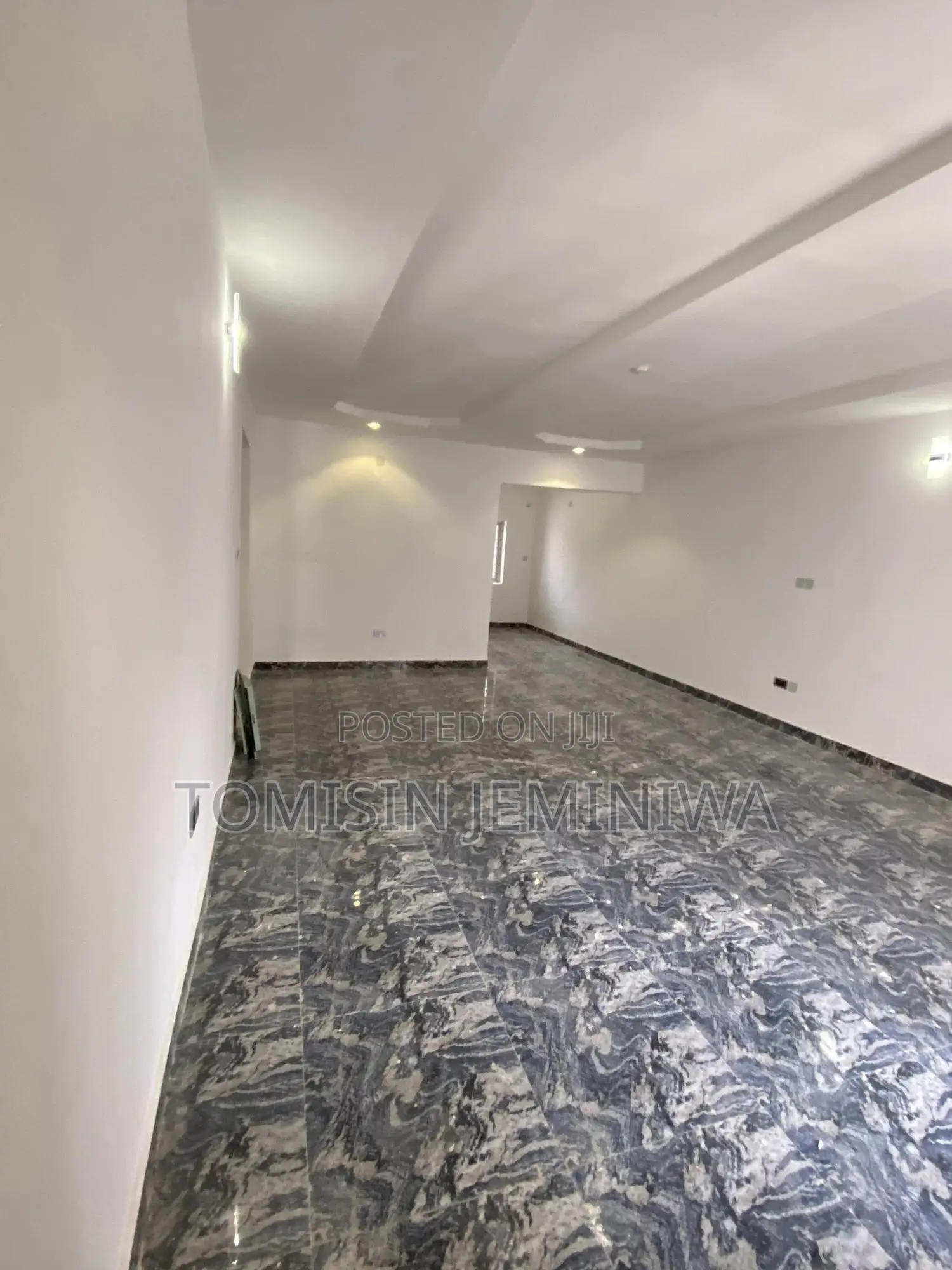 Furnished 3bdrm Block of Flats in Pacific Estate, Kubwa for sale